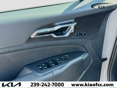 2026 Kia Sportage — photo 21 view