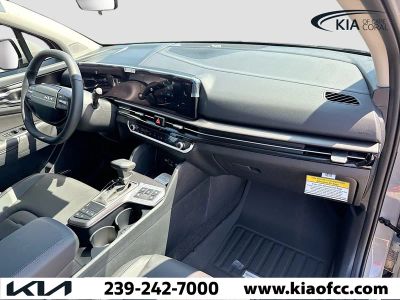 2026 Kia Sportage — photo 13 view