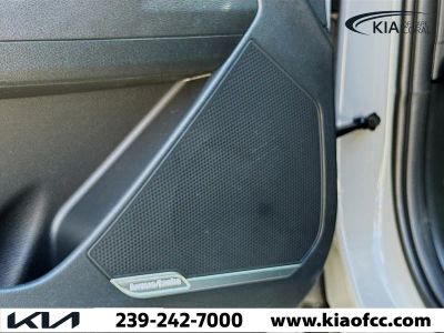 2026 Kia Sportage — photo 22 view
