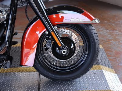 2025 Harley-Davidson FLHC - Heritage Classic - Photo 11