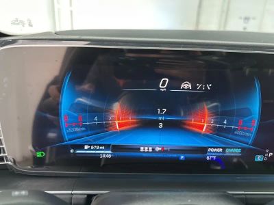 2026 Mercedes-Benz GLE — photo 12 view