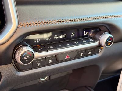 2026 Mazda CX-50 Hybrid - Photo 36