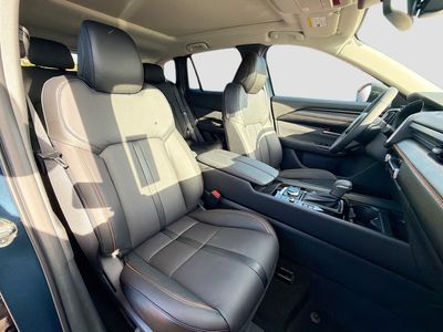 2026 Mazda CX-50 Hybrid - Photo 16