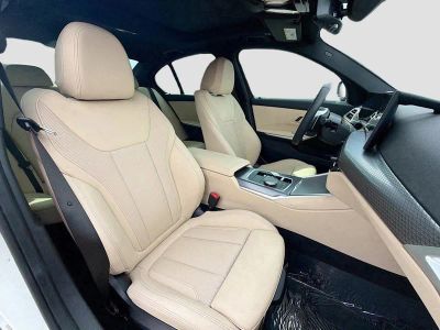 2025 BMW 3 Series — photo 15 view