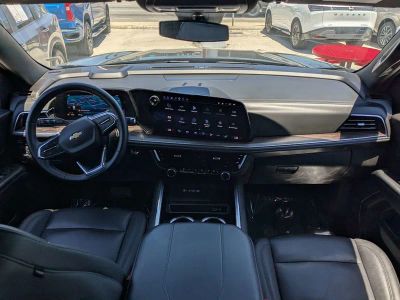 2025 Chevrolet Tahoe — photo 14 view