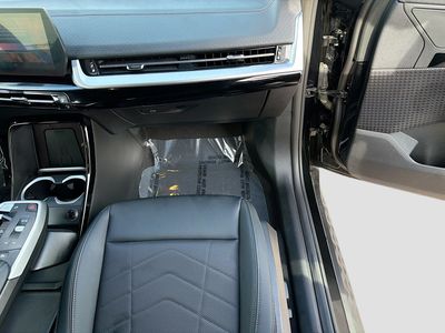 2025 BMW X2 - Photo 17