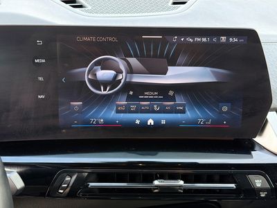 2025 BMW X2 - Photo 33