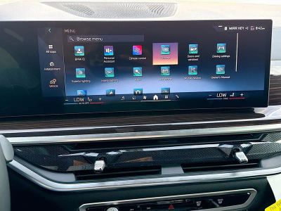2026 BMW X5 — photo 30 view