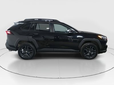 2024 Toyota RAV4 - Photo 8