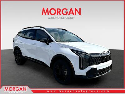 2026 Kia Sportage X-Line in White — front three-quarter view