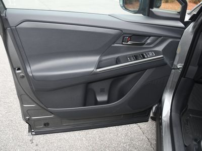 2026 Toyota bZ - Photo 5