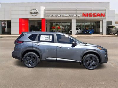 2026 Nissan Rogue - Photo 2