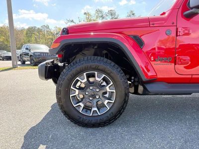 2026 Jeep Wrangler — photo 10 view