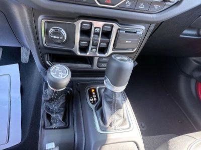 2026 Jeep Wrangler — photo 20 view