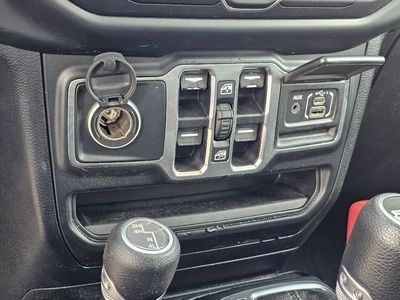 2020 Jeep Wrangler - Photo 18