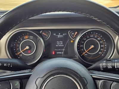 2020 Jeep Wrangler - Photo 11