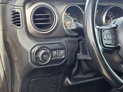2020 Jeep Wrangler - Photo 16