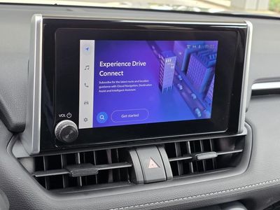 2023 Toyota RAV4 Hybrid - Photo 14
