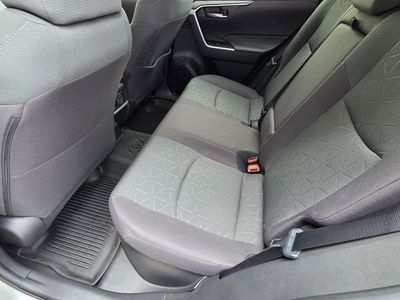 2023 Toyota RAV4 Hybrid - Photo 9