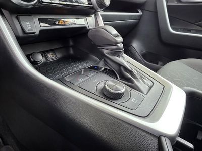 2023 Toyota RAV4 Hybrid - Photo 20
