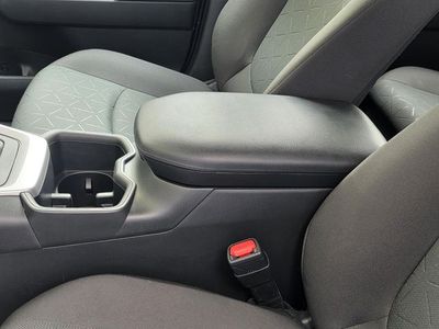 2023 Toyota RAV4 Hybrid - Photo 8