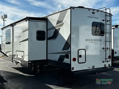 2026 Forest River RV Rockwood Signature - Photo 6