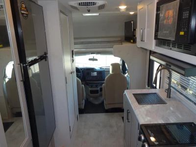 2026 Thor Motor Coach CHATEAU - Photo 3