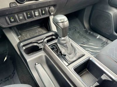 2017 Toyota Tacoma - Photo 29