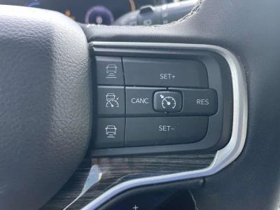 2022 Jeep Wagoneer - Photo 21