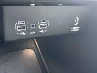 2022 Jeep Wagoneer - Photo 24
