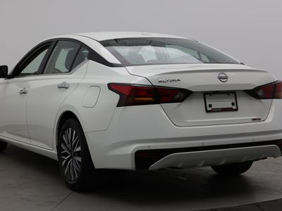 2025 Nissan Altima - Photo 4