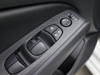 2025 Nissan Altima - Photo 14