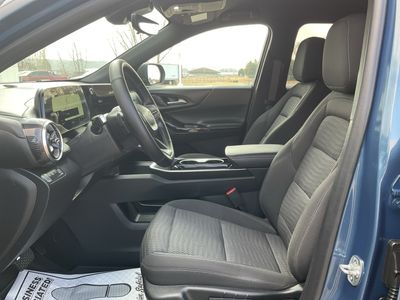 2025 Chevrolet Equinox — photo 9 view