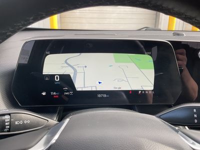 2025 Chevrolet Equinox — photo 10 view