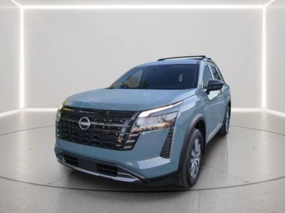 2026 Nissan Pathfinder — side profile view