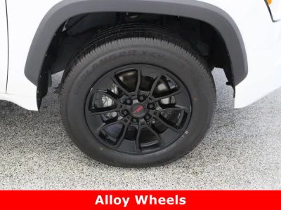 2024 Toyota Tundra 4WD - Photo 5