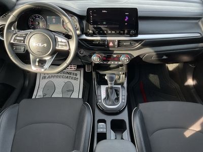 2024 Kia Forte — photo 12 view