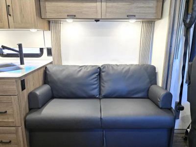 2026 Winnebago VISTA - Photo 7