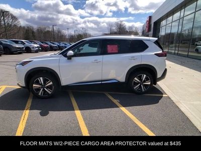 2023 Nissan Rogue SL - Photo 4