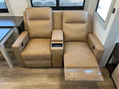 2027 Brinkley RV MODEL Z — photo 7 view