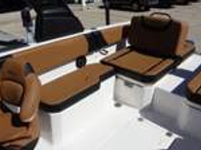 2026 Chaparral 250 OSX - Photo 16
