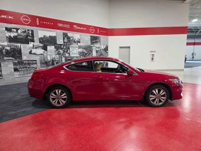 2011 Honda Accord — side profile view