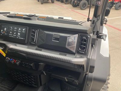 2026 Can-Am DEFENDER MAX LIMITED CAB HD11 - Photo 33