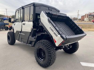 2026 Can-Am DEFENDER MAX LIMITED CAB HD11 - Photo 12