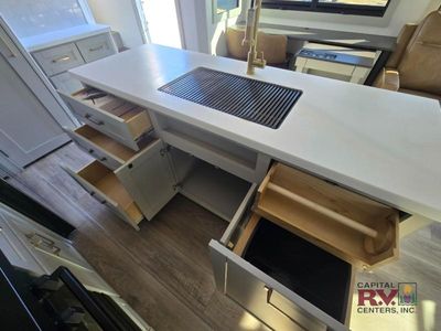 2026 Brinkley Model Z - Photo 21