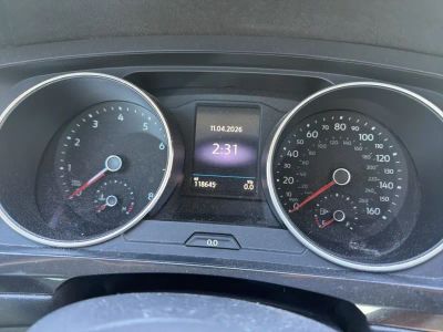 2018 Volkswagen Tiguan - Photo 2