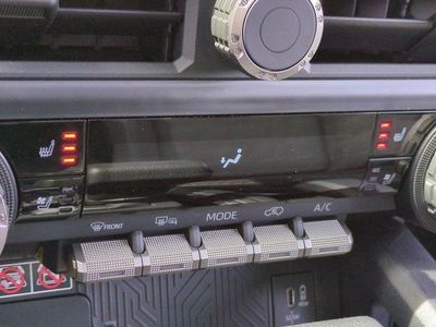 2025 Toyota 4Runner - Photo 14
