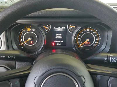 2026 Jeep Wrangler — photo 23 view