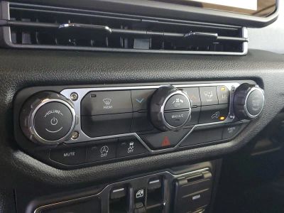 2026 Jeep Wrangler — photo 26 view