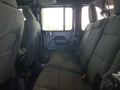 2026 Jeep Wrangler — photo 8 view